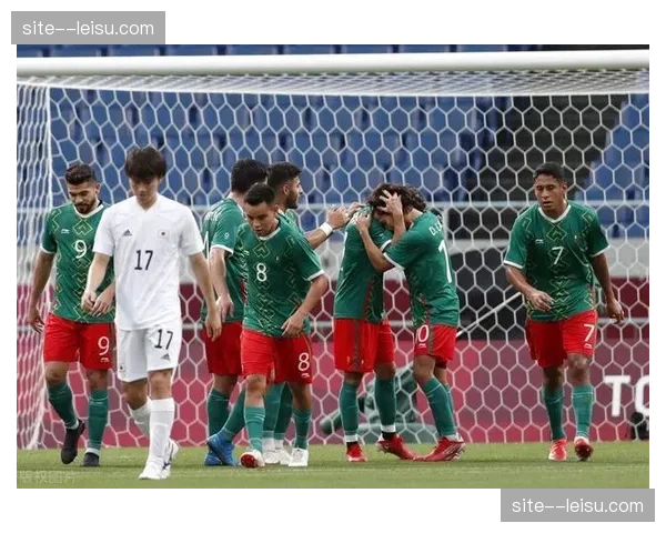 墨西哥东道主之一占尽地利 阵容新老交替进程影响稳定性